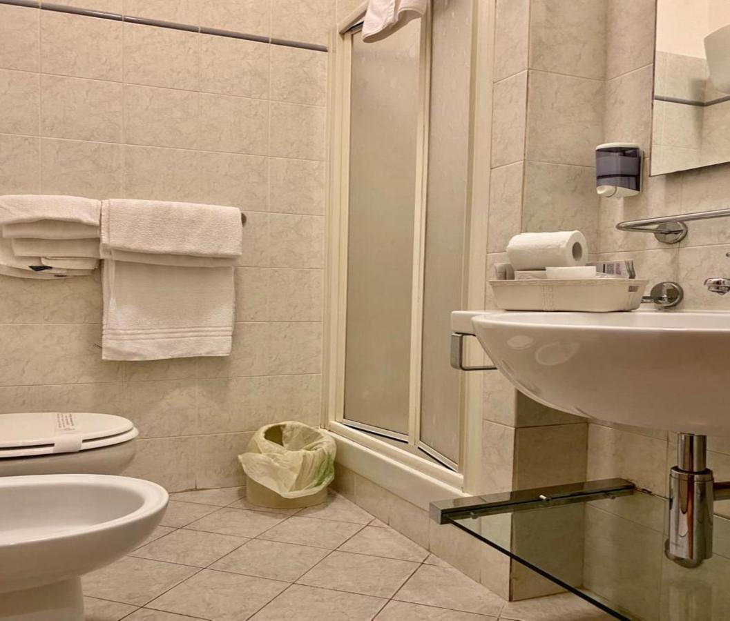 Roma Castle Termini Hotel Kültér fotó