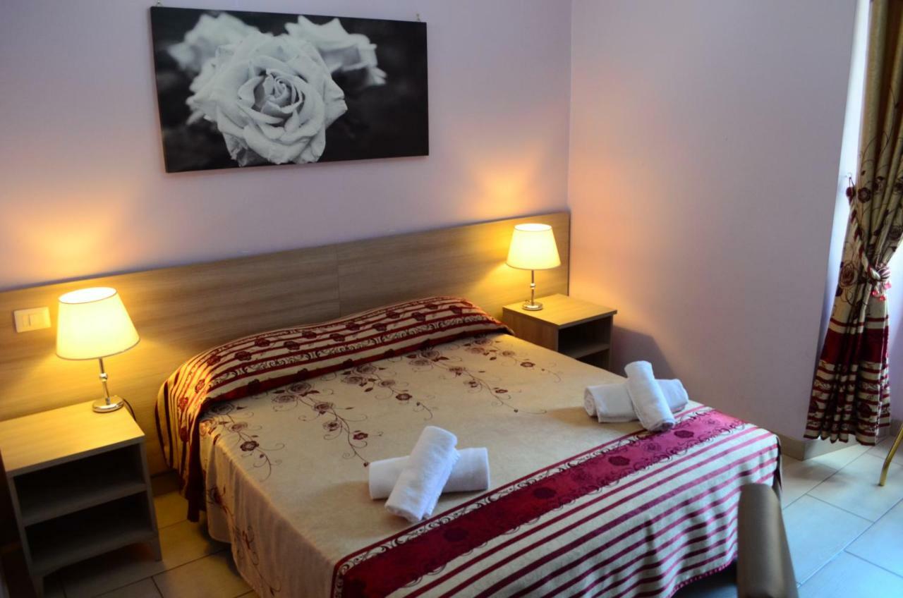 Roma Castle Termini Hotel Kültér fotó
